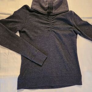 Lululemon In A Cinch Sweater Women 8 Reversible Mock Neck Striped Athleisure S/M